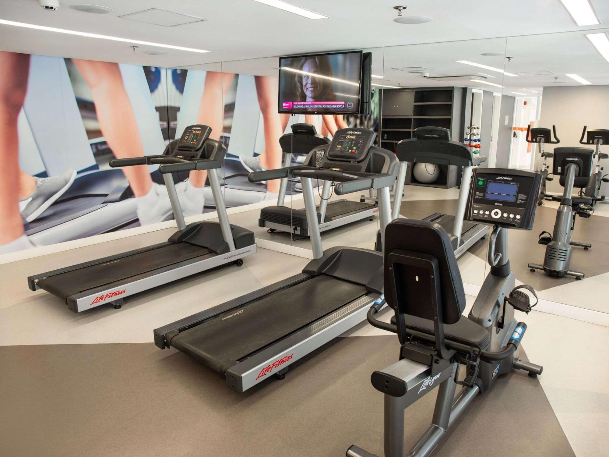 Apart-hotel Mercure Shopping 4*